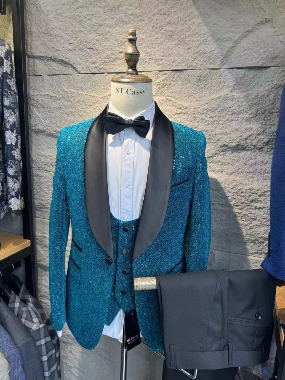 Holiday Shawl Lapel 3-pieces M - Men'S Holiday Formal Wear reseña y precio