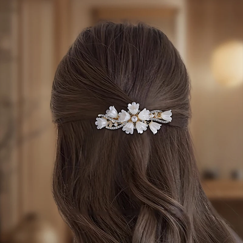 Elegant Pearl Lily of the Vall - Tie Bar Clip reseña y precio