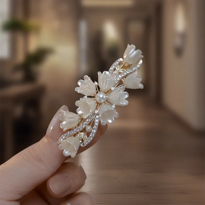 Elegant Pearl Lily of the Vall - Tie Bar Clip reseña y precio