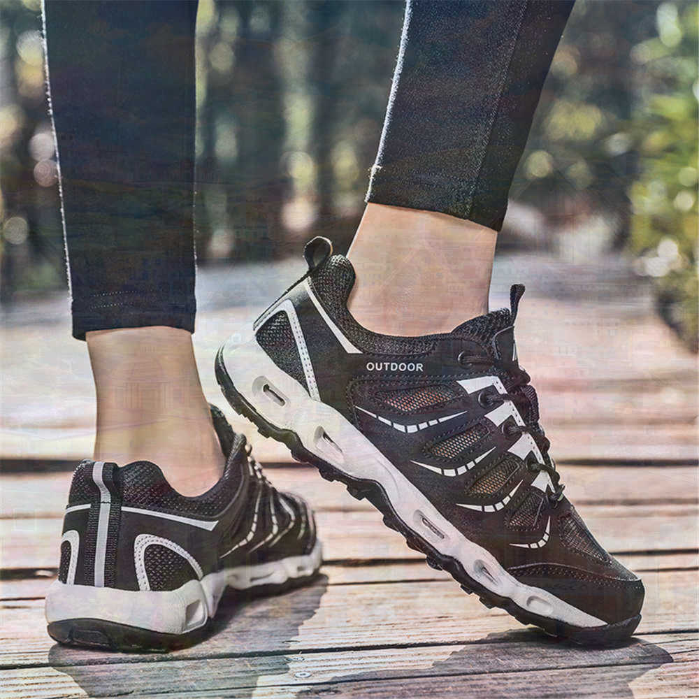 Sumer Round Tip Silver Sneaker - Large Men Formal Wear reseña y precio